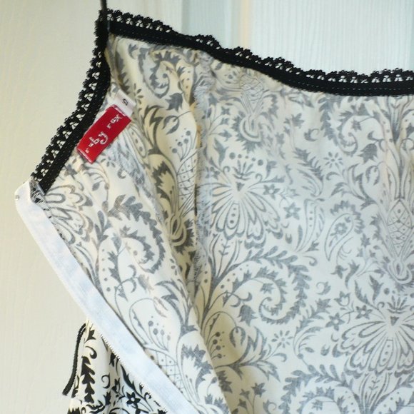 Ruby Rox Black & White Strapless Retro Dress Sz 5 - Picture 4 of 8